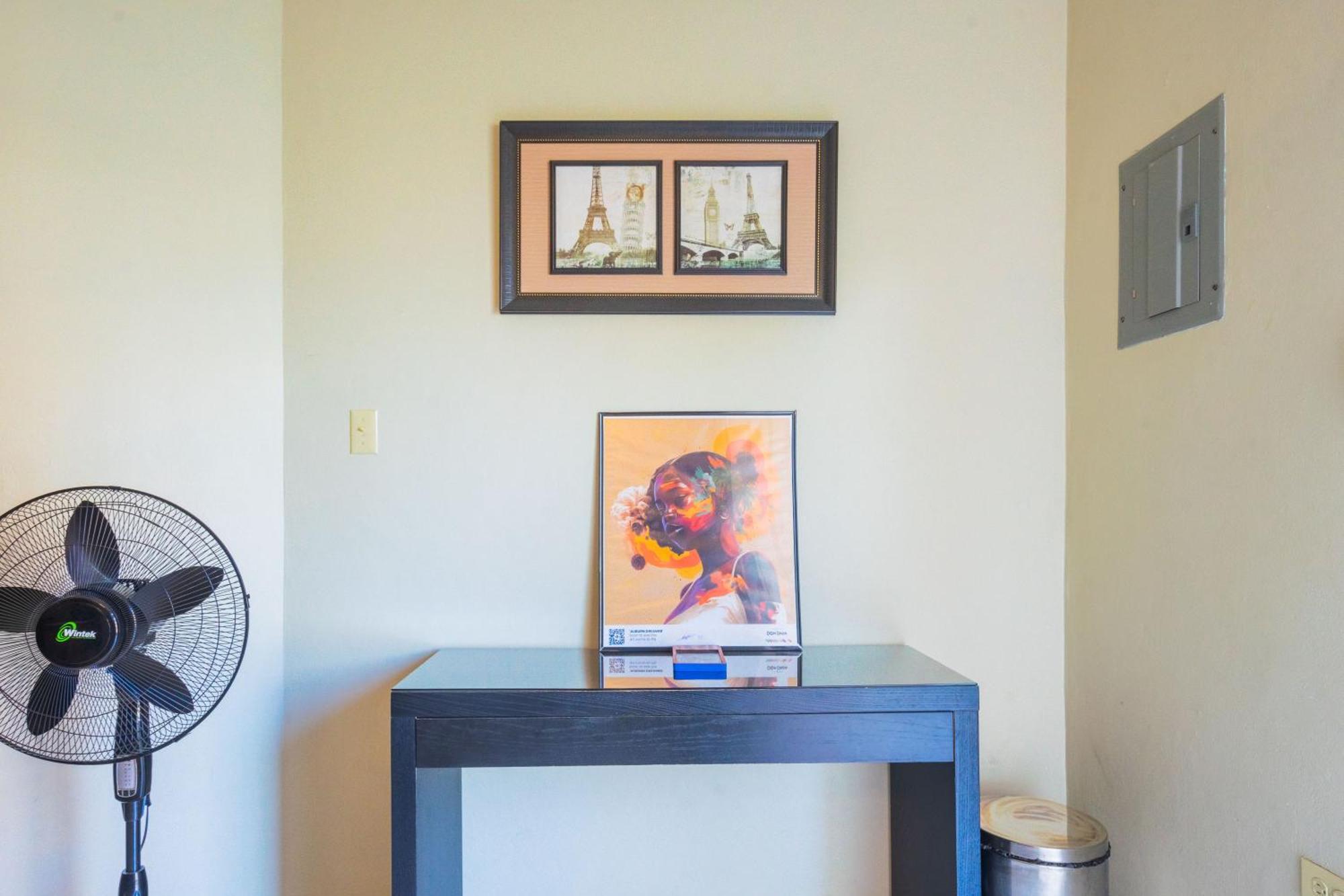 Musgrave Annex- Comfy 1 Bedroom Apartment On The Ground Floor 킹스톤 외부 사진